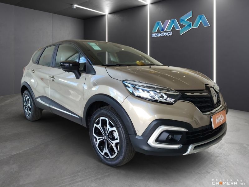Captur Iconic 1.3 Turbo (flex) (Aut)1