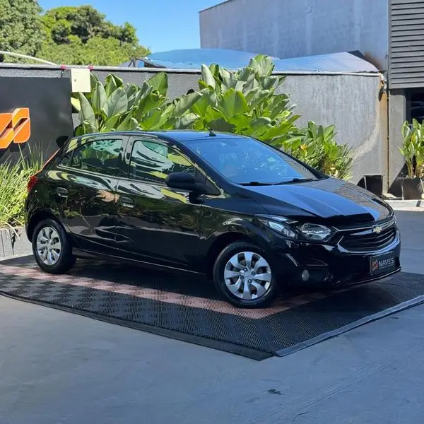 Carro Chevrolet Onix 2020 1.0 Joy SPE/4