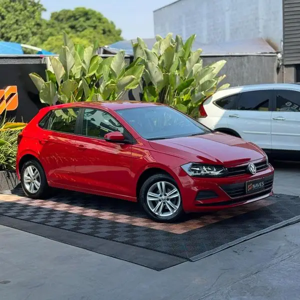 Volkswagen Polo 1.0 (Flex)