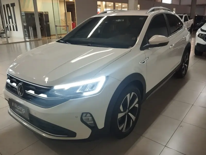 Volkswagen Nivus Highline 200 TSI