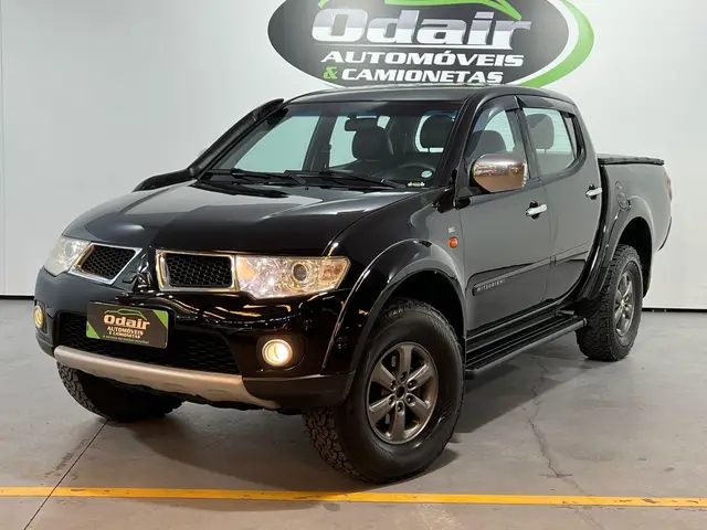 Carro Mitsubishi L200 Triton Sport 2013 3.2 DI-D 4x4 (Aut)