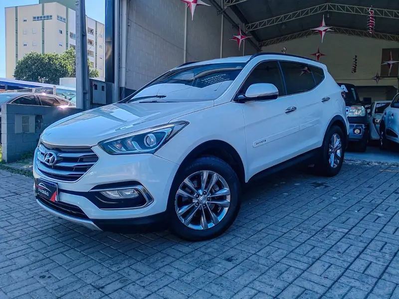 Hyundai Santa Fe GLS 3.3L V6 4x4 5L
