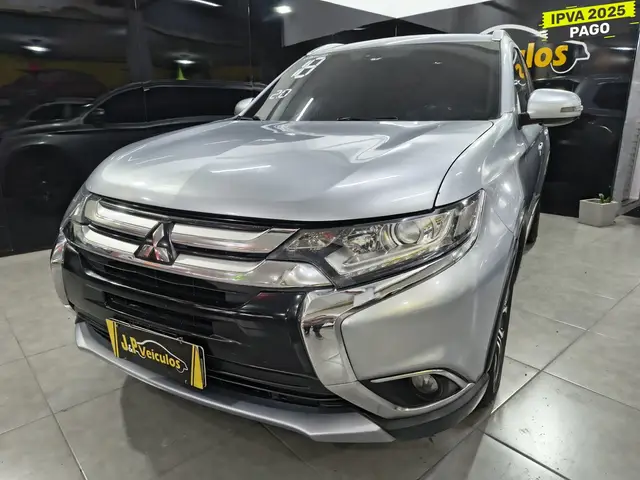 Carro Mitsubishi Outlander 2018 2.0 16V CVT