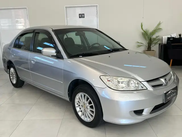 Carro Honda Civic 2005 Sedan LXL 1.7 16V