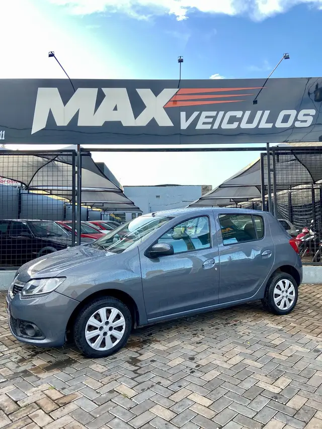Carro Renault Sandero 2016 Expression 1.6 8V (Flex)