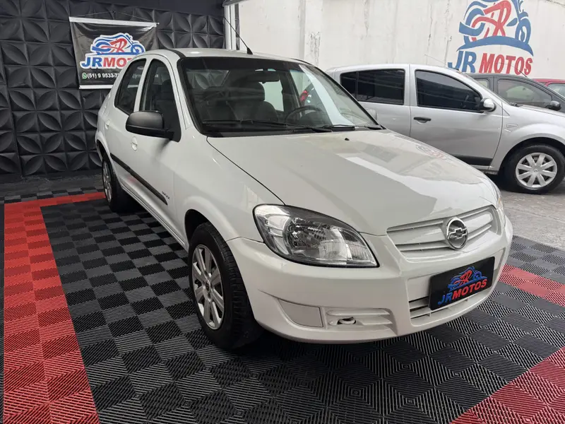 Chevrolet Prisma Maxx 1.4 (Flex)