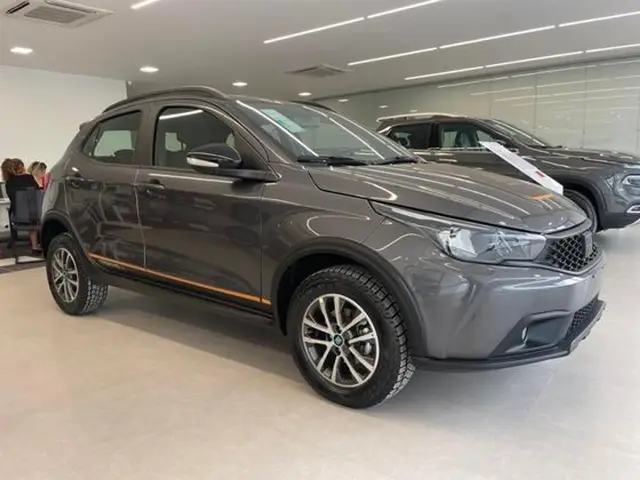 Carro Fiat Argo 2026 Trekking 1.3 CVT
