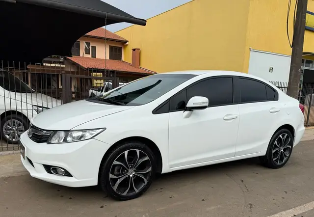 Carro Honda Civic 2014 New  LXR 2.0 i-VTEC (Aut) (Flex)