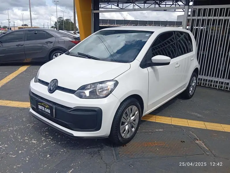 Volkswagen Up! 1.0 12v E-Flex move up!