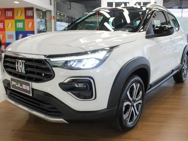 Carro Fiat Pulse 2025 Impetus T200 Hybrid
