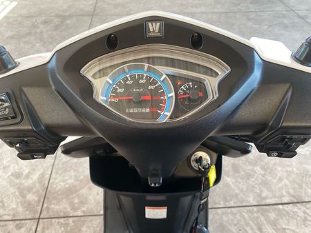 Lindy 125 CBS