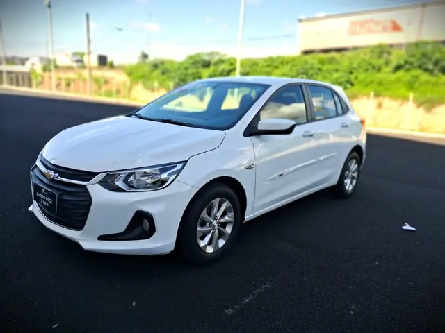 Carro Chevrolet Onix 2020 LTZ 1.0 Turbo (Flex)