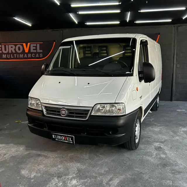 Carro Fiat Ducato 2015 2.3 TDI Multijet 10m³ MaxiCargo