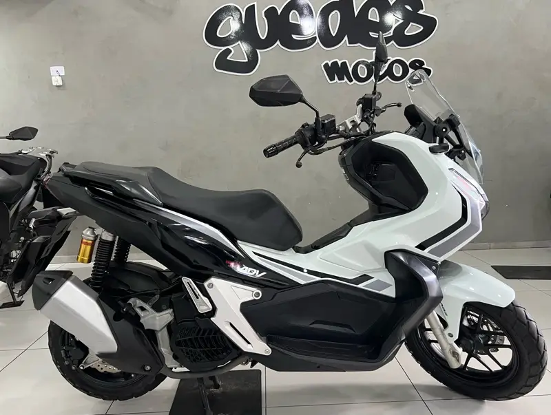 Honda ADV ABS
