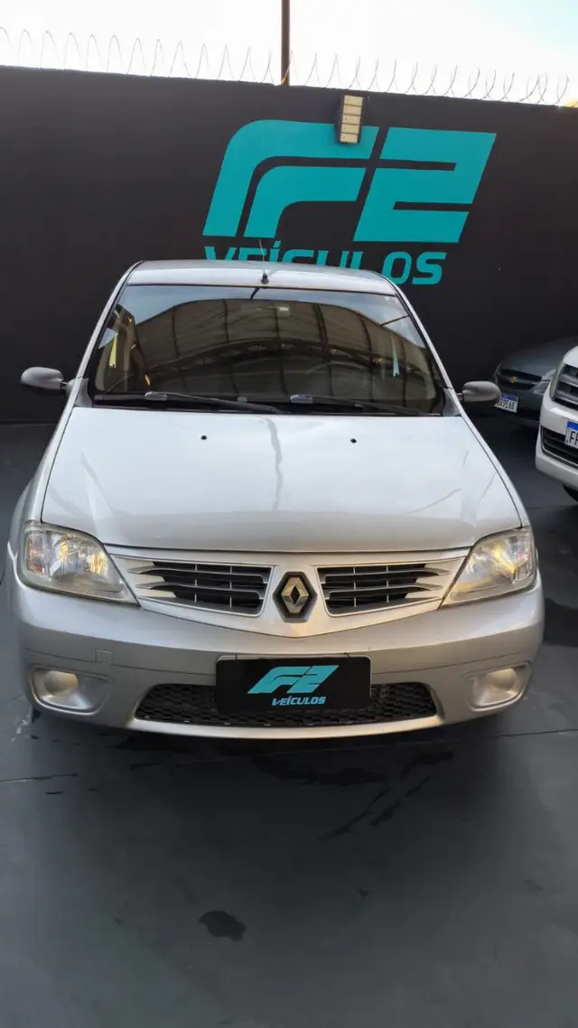Carro Renault Logan 2009 Expression 1.0 16V (flex)