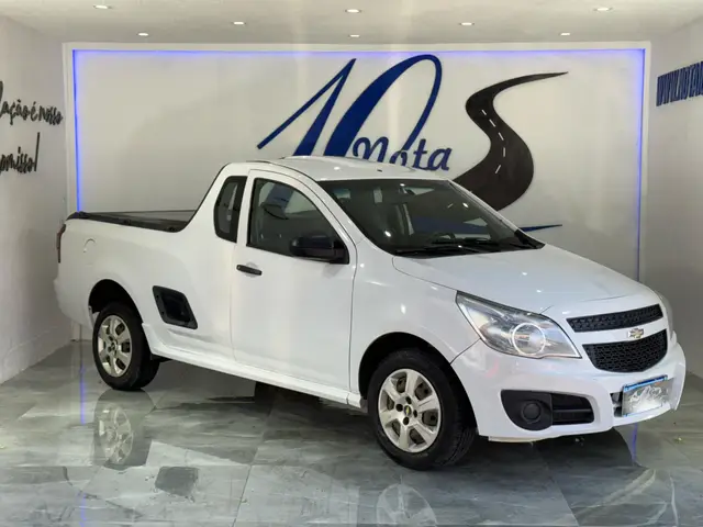 Carro Chevrolet Montana 2019 LS 1.4 (Flex)