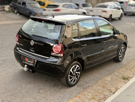 Polo Hatch. Sportline 1.6 8V (Flex)
