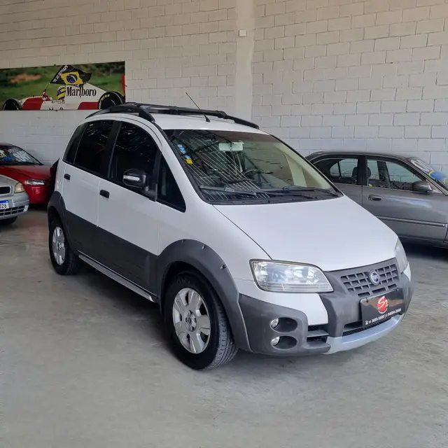 Carro Fiat Idea 2008 Adventure 1.8 (Flex)