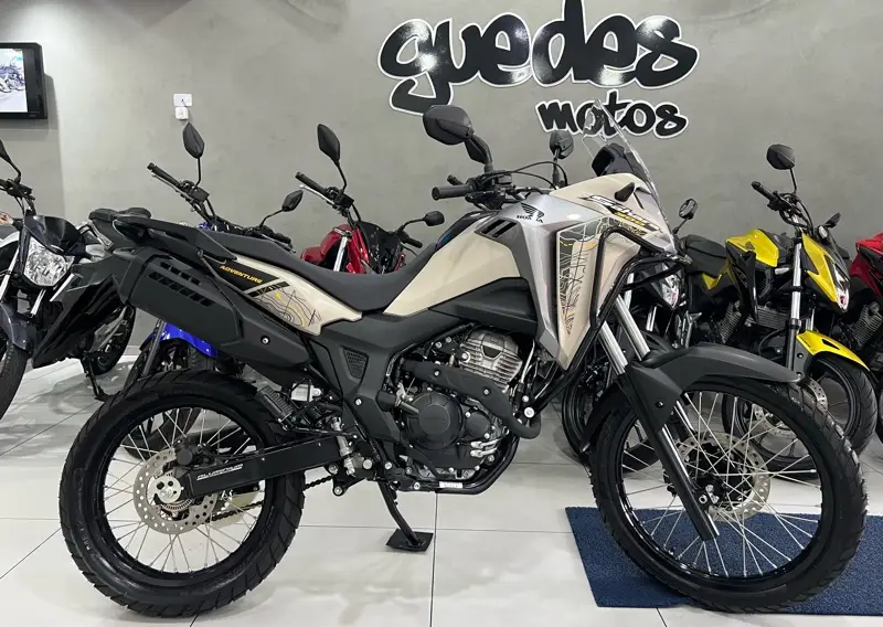 Honda XRE Sahara 300 Adventure