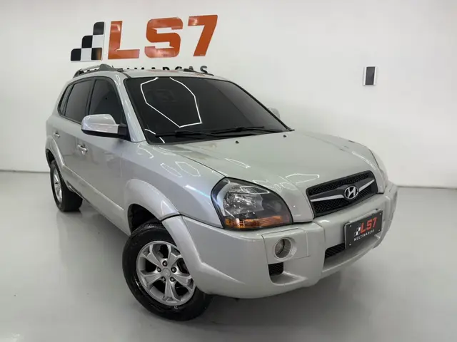 Carro Hyundai Tucson 2013 GL 2.0 16V