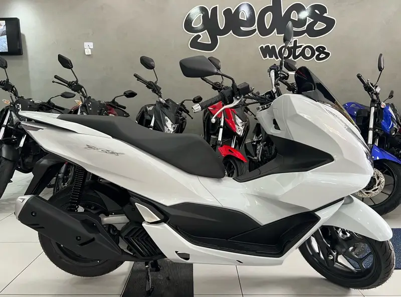 Honda PCX 160 CBS