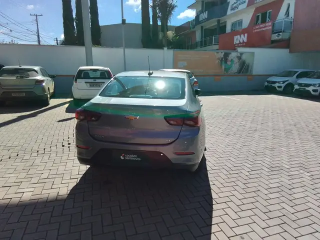 Carro Chevrolet Onix Plus 2024 LT 1.0