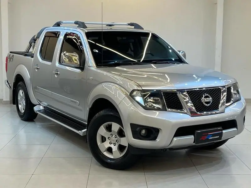 Nissan Frontier 2.5 TD CD 4x4 SV Attack