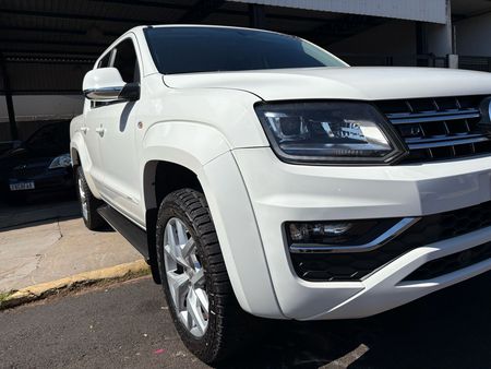 Amarok 2.0 CD 4x4 TDi Highline (Aut)