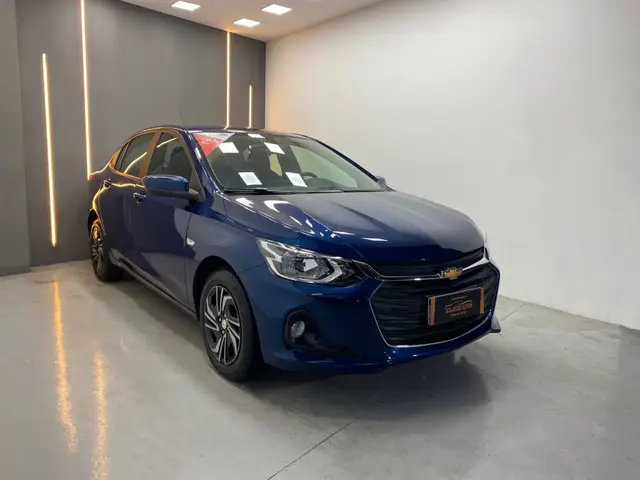 Carro Chevrolet Onix Plus 2024 LT 1.0