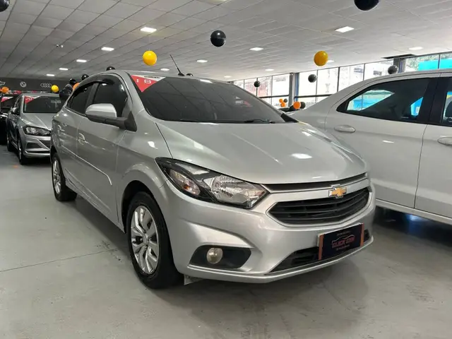 Carro Chevrolet Onix 2018 1.4 LT SPE/4