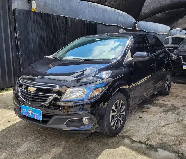Carro Chevrolet Onix 2015 1.4 LTZ SPE/4