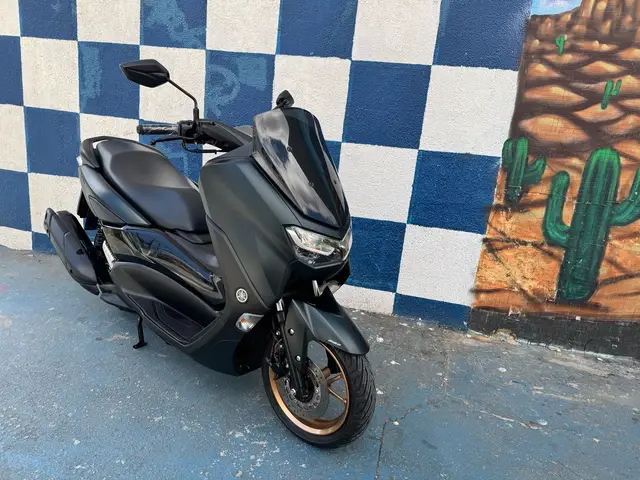 Carro Yamaha NMax 2023 Connected 160
