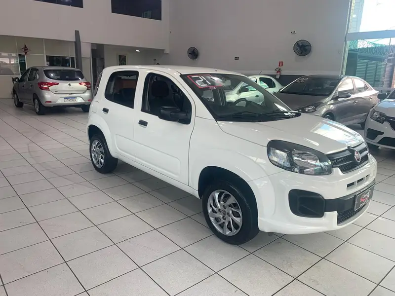Fiat Uno Attractive 1.0