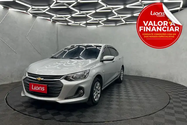 Carro Chevrolet Onix Plus 2020 1.0 LT (Flex)
