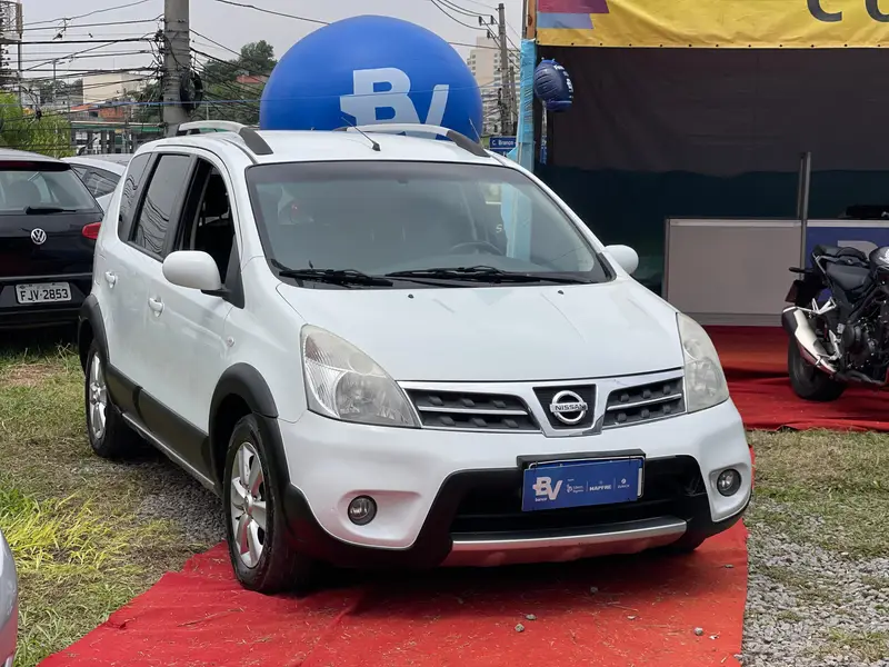 Nissan Livina X-Gear SL 1.8 16V (flex) (aut)