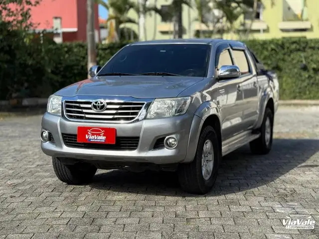 Carro Toyota Hilux Cabine Dupla 2015 Hilux 2.7 SRV CD 4x2 (Flex) (Aut)