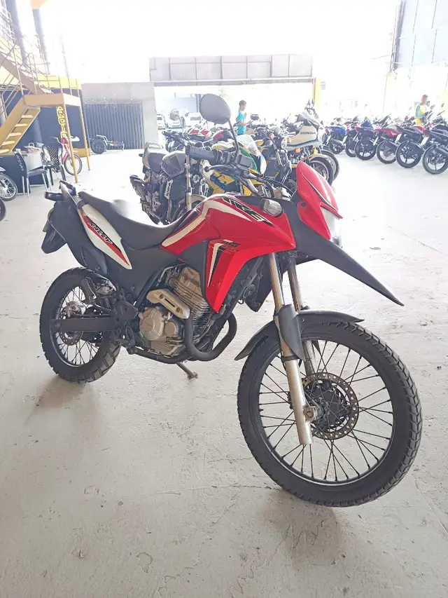 Carro Honda XRE 300 2013 (Flex)