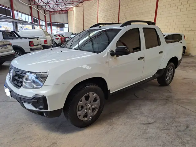 Carro Renault Oroch 2023 Intense 1.6 (Flex)