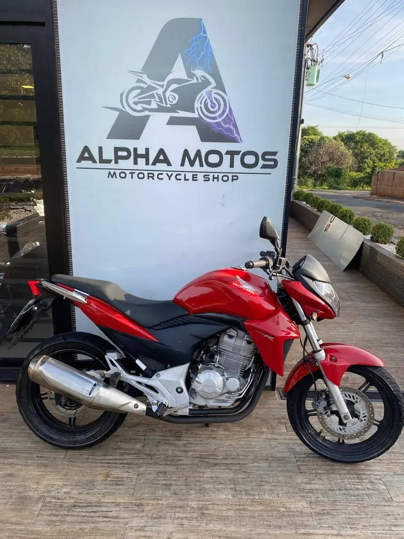 Honda CB 300R Standard