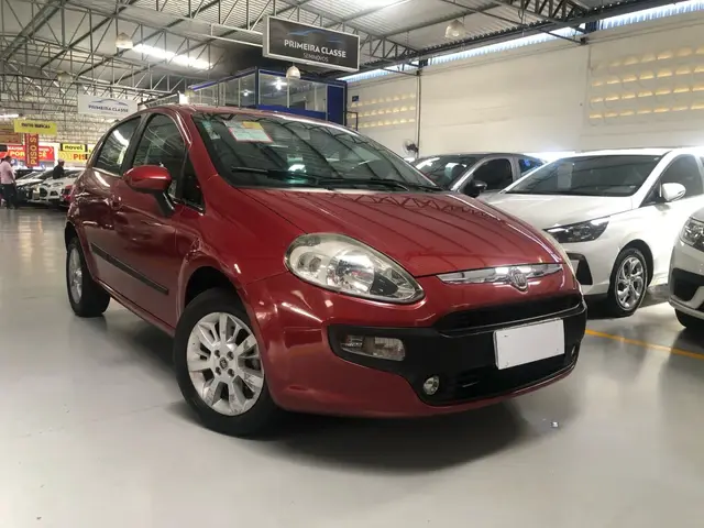 Carro Fiat Punto 2013 Attractive 1.4 (Flex)