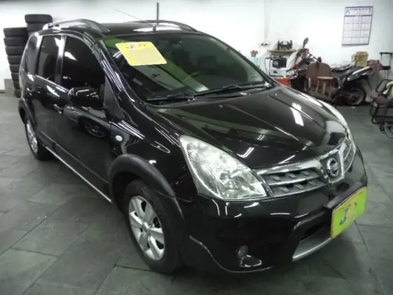 Nissan Livina X-Gear SL 1.6 16V (flex)