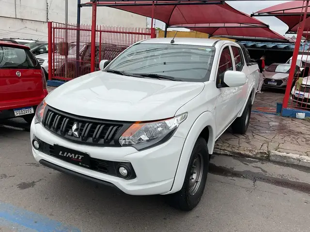 Carro Mitsubishi L200 Triton Sport 2023 GLS 2.4