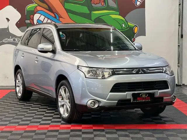 Carro Mitsubishi Outlander 2015 2.0 16V CVT