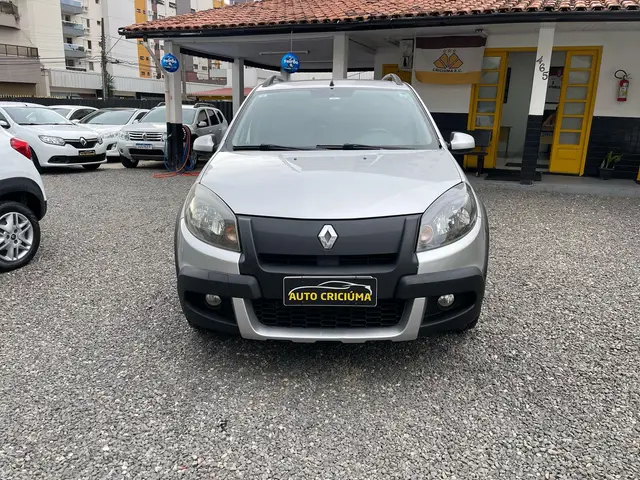 Carro Renault Sandero Stepway 2013 1.6 8V (Flex)