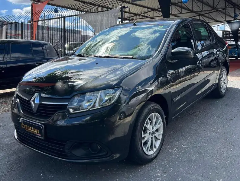 Renault Logan Authentique 1.0 16V (flex)
