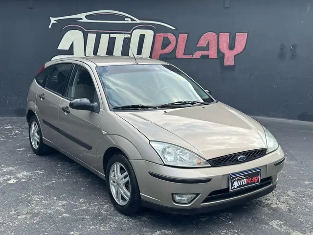 Carro Ford Focus Hatch 2008 Ghia 2.0 16V Duratec