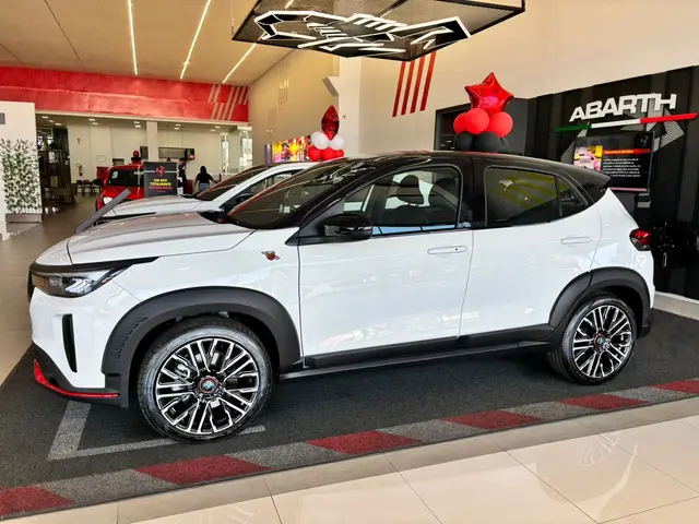 Carro Fiat Pulse 2025 Abarth Turbo 270 1.3