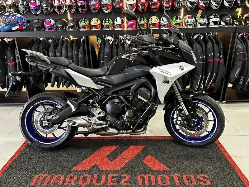 Yamaha MT-09 TRACER 900 GT