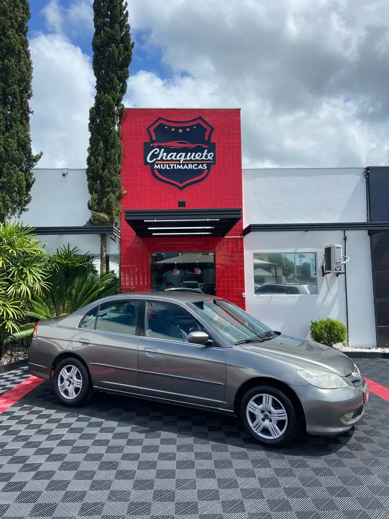 Honda Civic Sedan LX 1.7 16V (Aut)