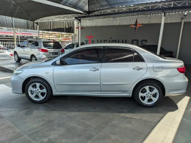 Toyota Corolla 2.0 XEi Multi-Drive S (Flex)